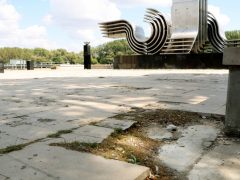 Szeged, felhajtó, támfal, graffiti, Árvízi Emlékmű, Zöldebb rakpart, felújítás
